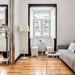 Pateo Renato Baptista 2-Br In Arroios