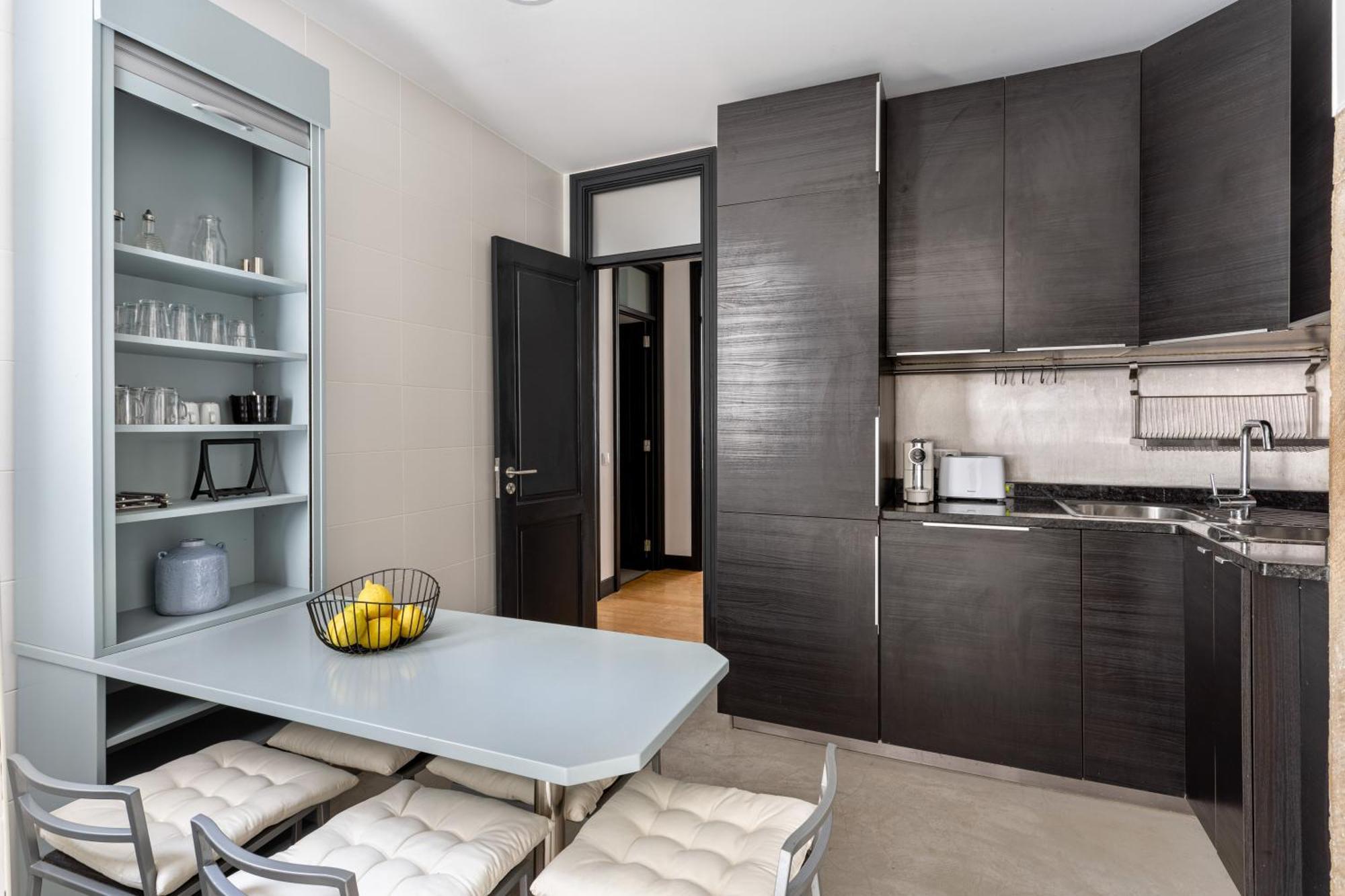 Apartamento Pateo Renato Baptista 2-br In Arroios *