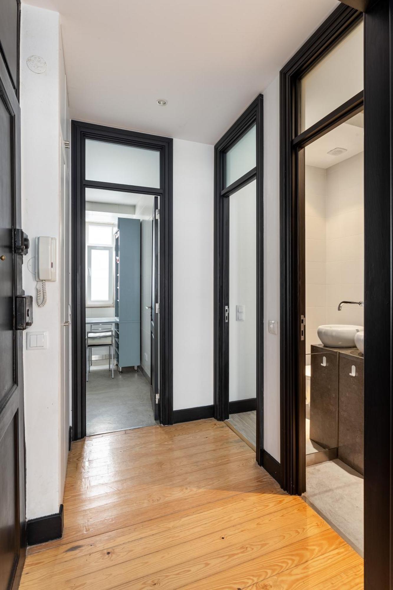 Pateo Renato Baptista 2-br In Arroios * Lisboa