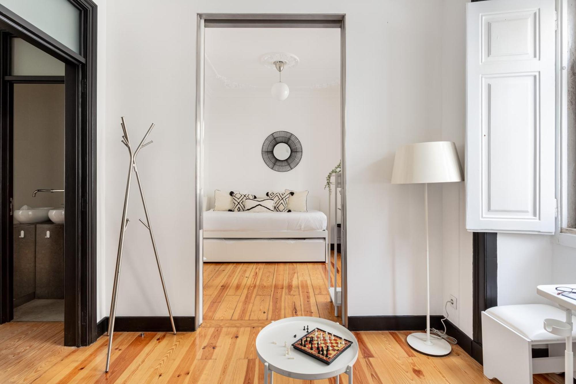 Pateo Renato Baptista 2-br In Arroios Apartamento *